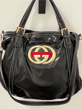 Gucci Black Patent Leather Britt Shoulder Bag with Signature Double G Logo